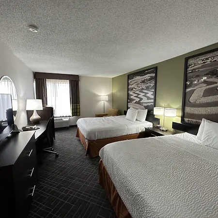 Super 8 By Wyndham Madison South-2