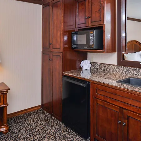 Best Western Edgewater Resort-2