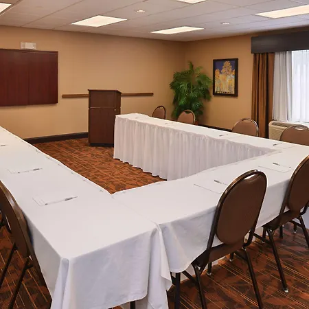Hampton Inn Carbondale-2