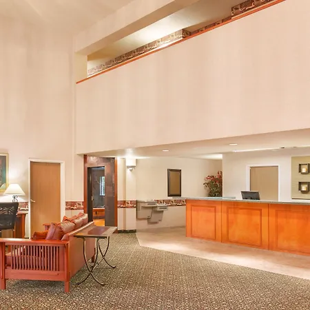 Comfort Inn & Suites Tualatin - Lake Oswego South-2