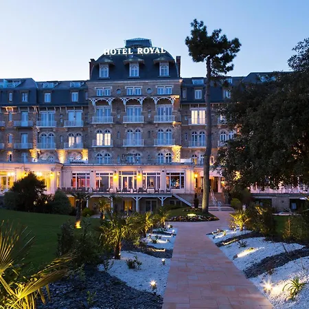 Hotel Barriere Le Royal La Baule-2