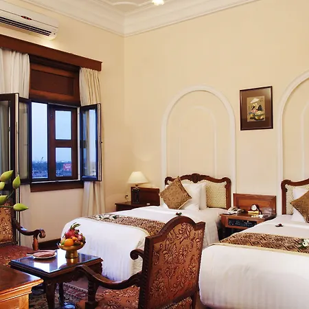Hotel Majestic Saigon-2
