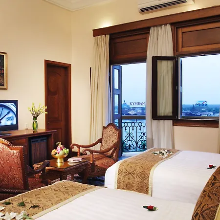 Hotel Majestic Saigon-3