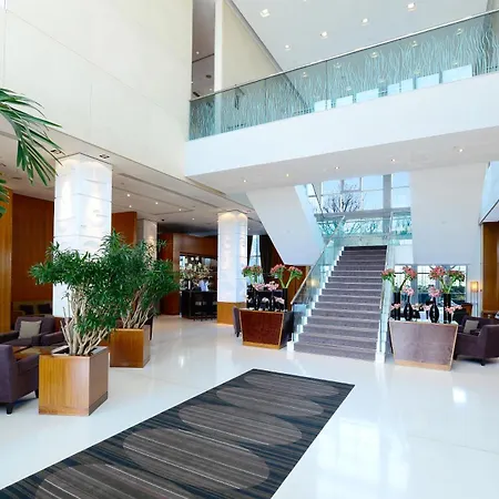 Canary Riverside Plaza Hotel-3