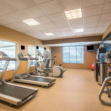 Hilton Garden Inn Wichita-2