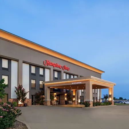 Hampton Inn Paris-2