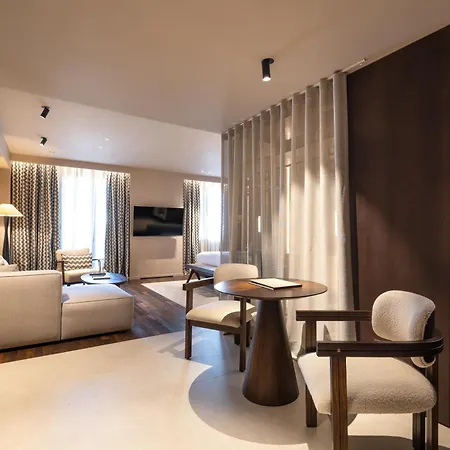 Hotel Villa Real-2
