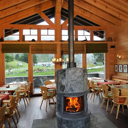Riffelalp Resort 2222m-3