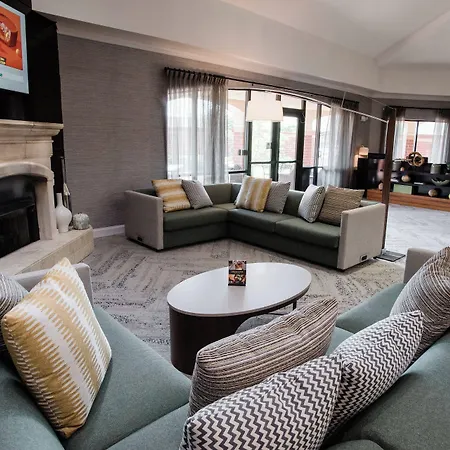 Courtyard By Marriott Hickory-2
