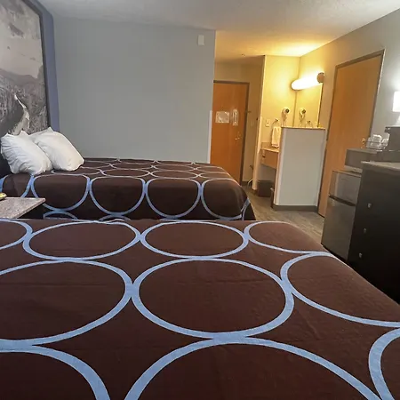 Super 8 By Wyndham Cleveland Tx-2