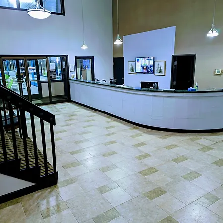 Woodfield Inn And Suites-3