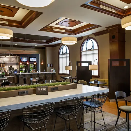 Courtyard By Marriott Norfolk Downtown-3