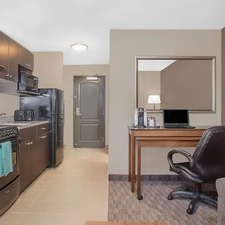 Super 8 By Wyndham Athabasca Ab-2