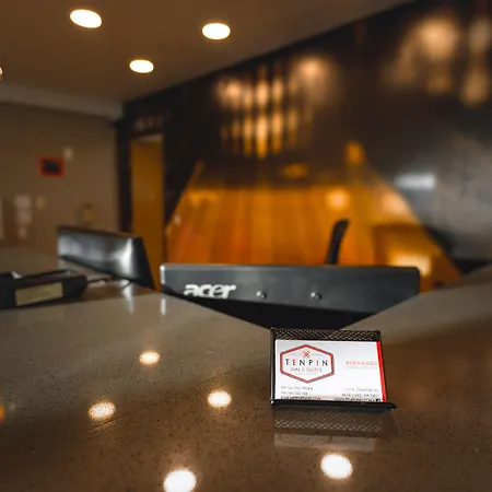 Ten Pin Inn & Suites-3