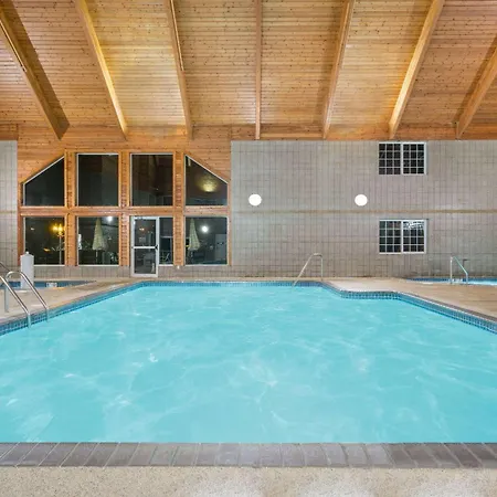 Baymont By Wyndham Baxter/Brainerd Area-2