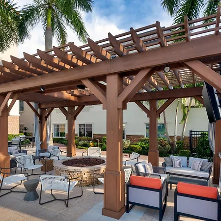 Courtyard By Marriott Sarasota At University Town Center-2