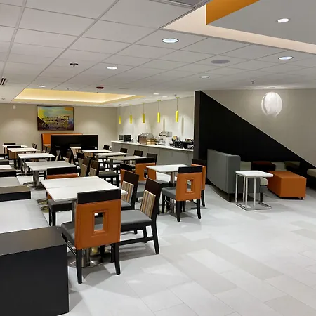 La Quinta Inn By Wyndham Lynnwood-3