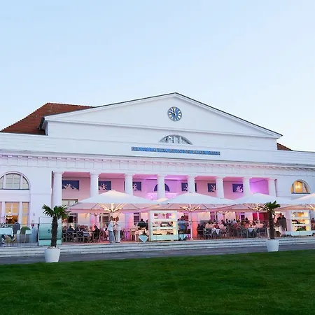 Grand Hotel Heiligendamm-3