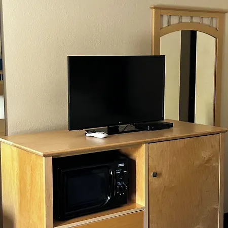 Ameristay Inn & Suites-3
