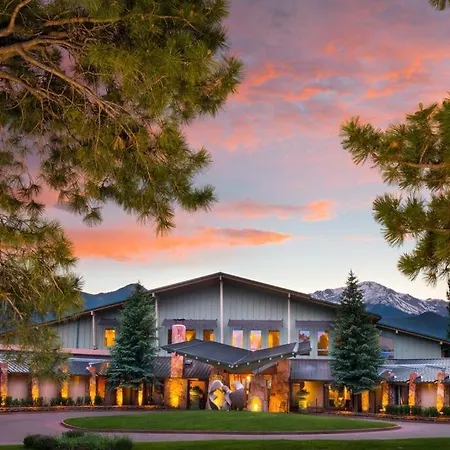 Garden Of The Gods Resort & Club-2
