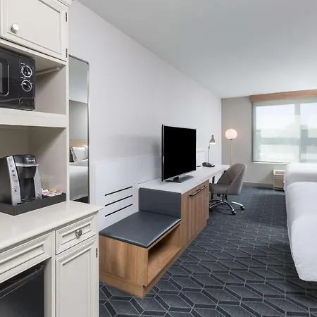 Hilton Garden Inn Oakland/San Leandro-3