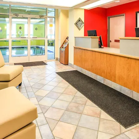 Super 8 By Wyndham Sault Ste. Marie-2