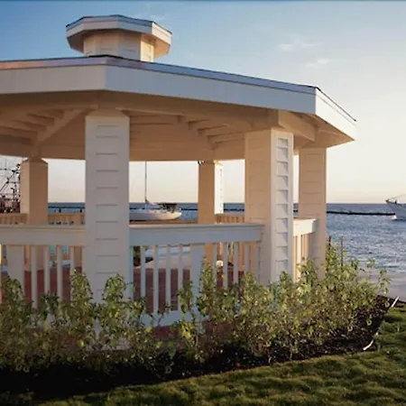 Lighthouse Inn At Aransas Bay-3