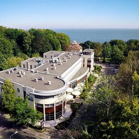 Hotel Nadmorski-2