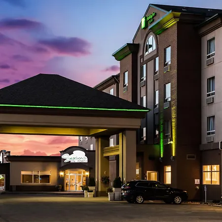 Holiday Inn & Suites Grande Prairie By Ihg-2