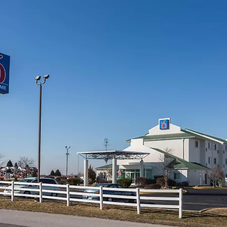 Motel 6 Dale, Indiana Near Holiday World And Splashing Safari#Central Time #I64 Highway-3