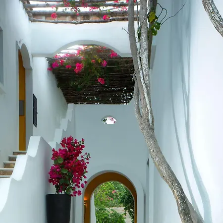 My Blue Hotel-3
