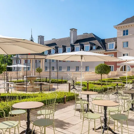 Dream Castle Hotel Marne La Vallee-3