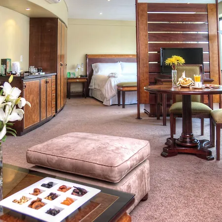 Suites Camino Real-2
