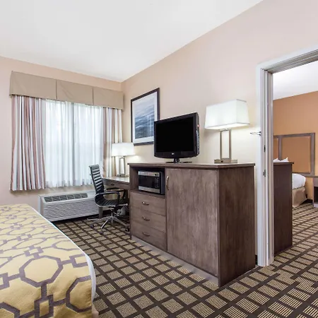 Baymont By Wyndham Plymouth-3