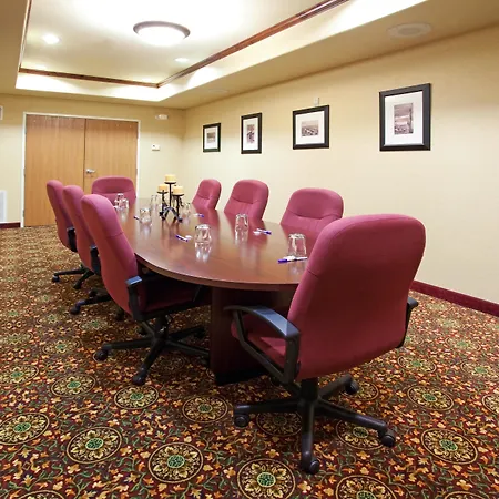 Holiday Inn Express & Suites Douglas By Ihg-3