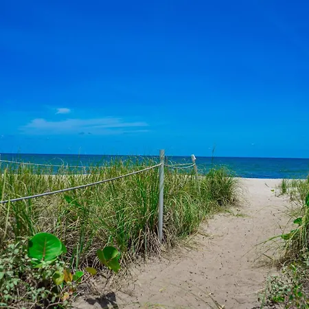 Surf Rider Resort-3