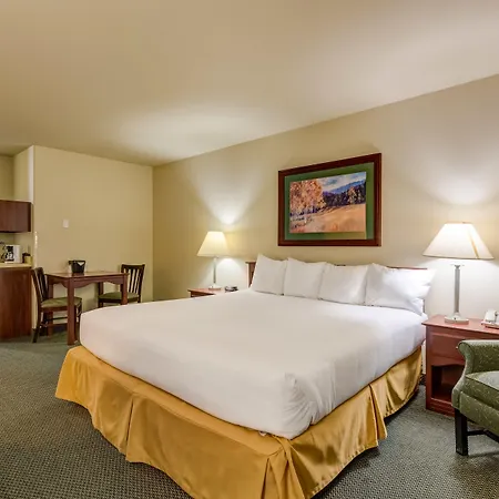 Grand River Hotel-3