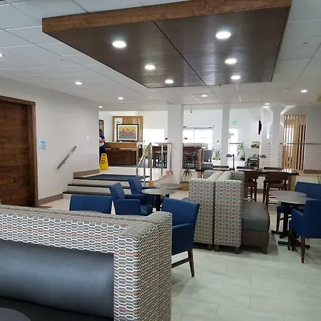 Holiday Inn Express Hotel & Suites Everett By Ihg-3