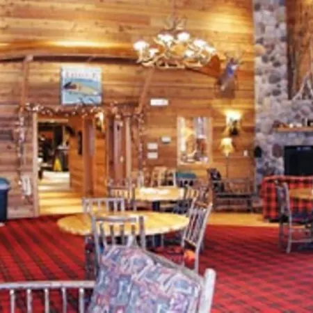 The Lodge At Crooked Lake-3