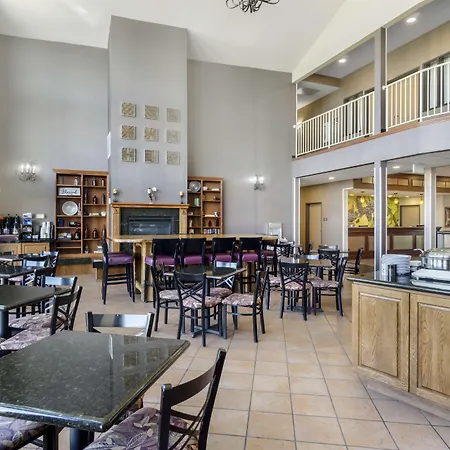 Best Western Plus Grapevine Inn-2