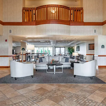 Wingate By Wyndham Parkersburg-Vienna-3