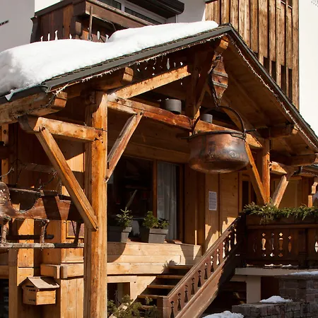 Chalet-Hotel La Marmotte, La Tapiaz & Spa, The Originals Relais-2