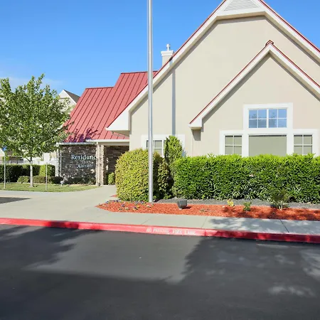 Residence Inn Chico-3