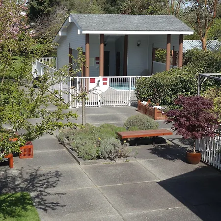 Friday Harbor Suites-3