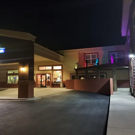 Days Inn By Wyndham Manitou Springs-3