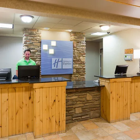 Holiday Inn Express Hotel & Suites Brainerd-Baxter By Ihg-2