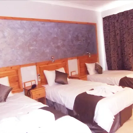 Alexandra Hotel-3
