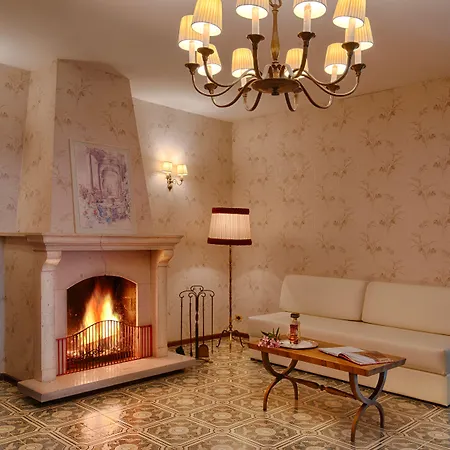 Hotel Orione - Lake Front Hotel-2