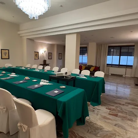 National Hotel-2