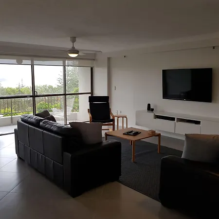 Gemini Court Holiday Apartments-3